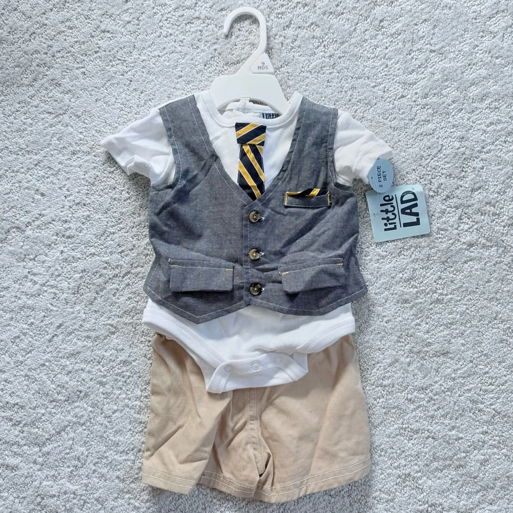 Stylish Gray and Yellow Baby Vest Set